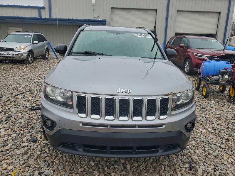Photo 5 from auction – 2015 JEEP COMPASS SP with VIN 1C4NJDBB4FD177242