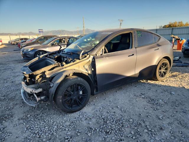 TESLA MODEL Y 2021 z numerem VIN 5YJYGAEE1MF173901 - Zdjęcie z aukcji