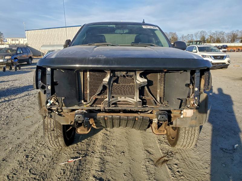Photo 5 from auction – 2010 CHEVROLET SILVERADO with VIN 1GCSCSE07AZ101327