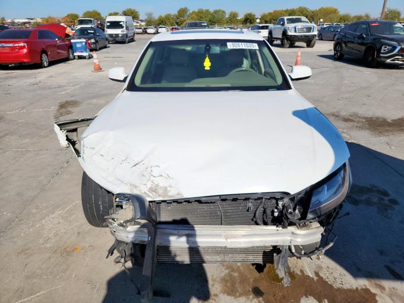 Photo 5 from auction – 2010 AUDI A4 with VIN WAUAFAFL5AN049674