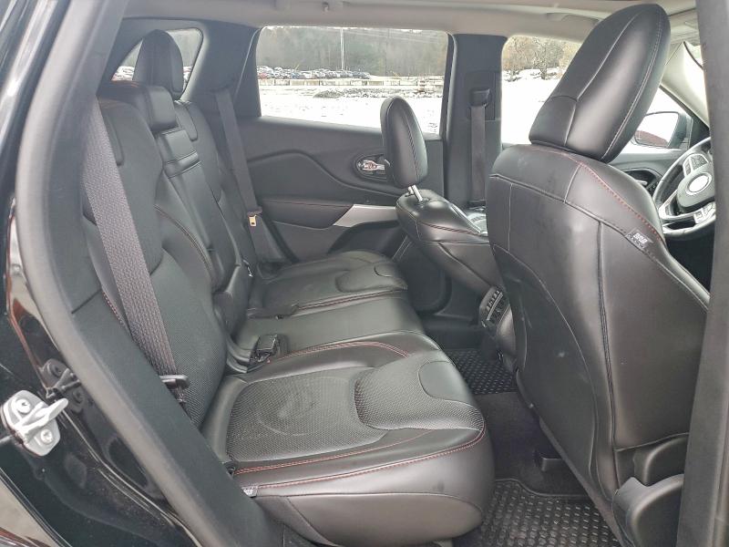 Photo 11 from auction – 2018 JEEP CHEROKEE T with VIN 1C4PJMBXXJD507396