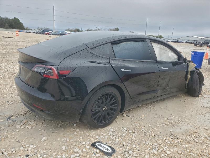 Photo 3 from auction – 2019 TESLA MODEL 3 with VIN 5YJ3E1EA4KF306564