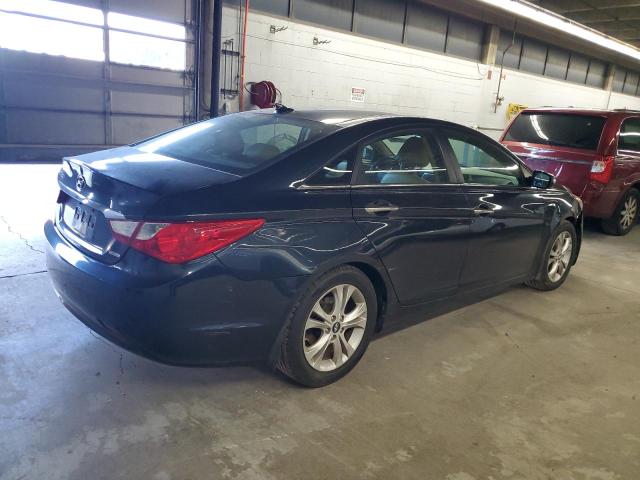 Photo 3 from auction – 2013 HYUNDAI SONATA SE with VIN 5NPEC4AC4DH540098
