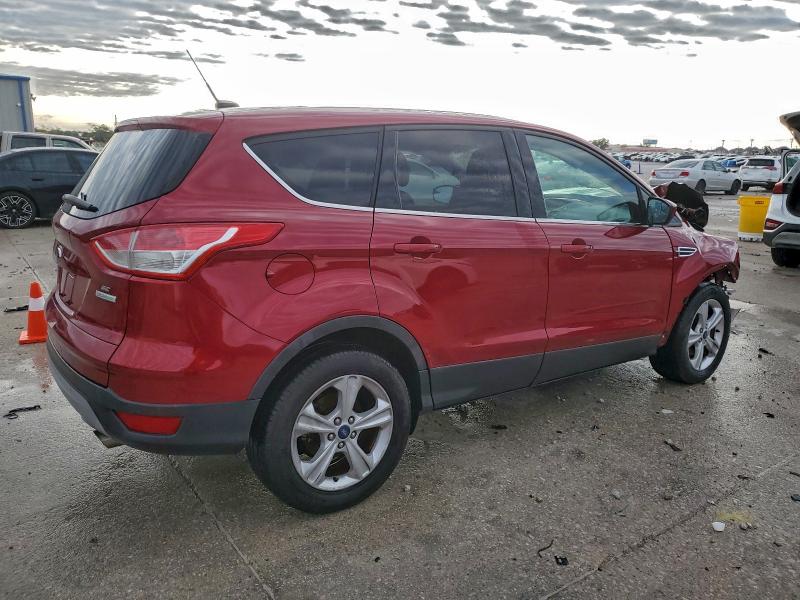 Photo 3 from auction – 2014 FORD ESCAPE SE with VIN 1FMCU0GX0EUD57730