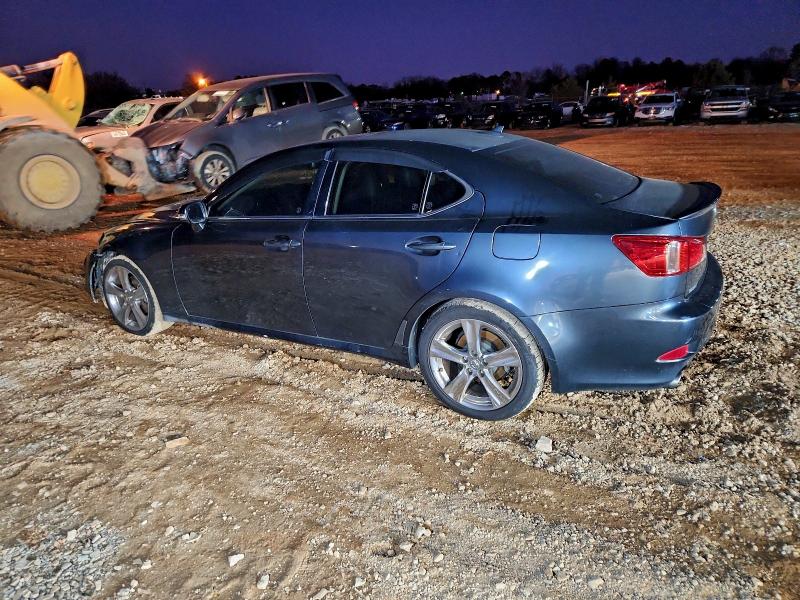 Photo 2 from auction – 2011 LEXUS IS with VIN JTHBF5C28B5137144