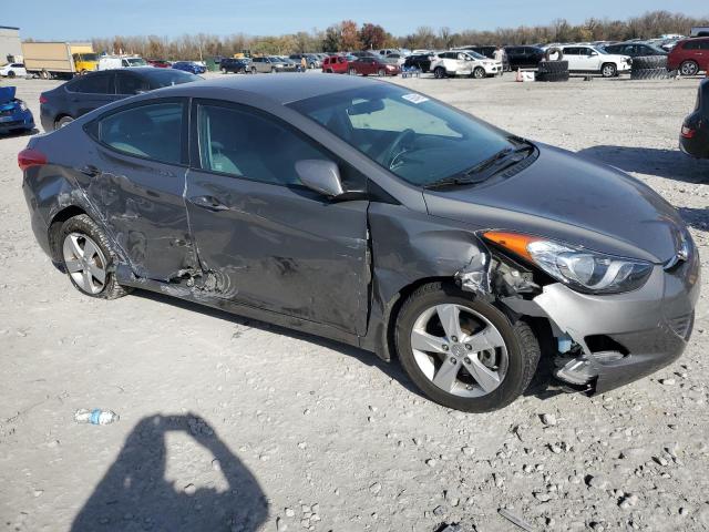 Photo 4 from auction – 2013 HYUNDAI ELANTRA with VIN 5NPDH4AE3DH433137