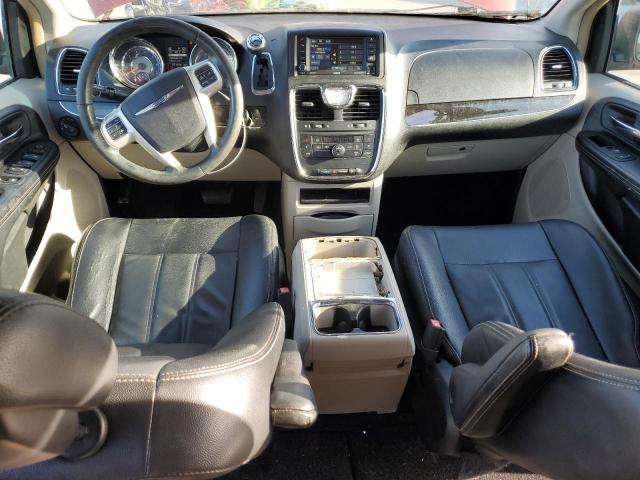 Photo 8 from auction – 2014 CHRYSLER TOWN & COU with VIN 2C4RC1BG1ER438974