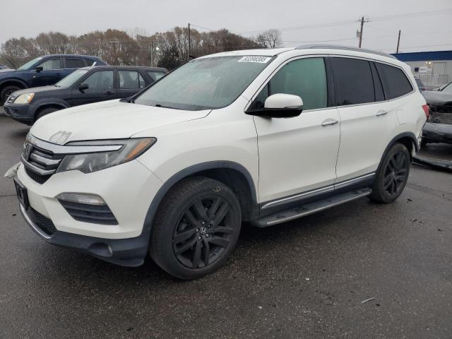 Photo 1 from auction – 2016 HONDA PILOT TOUR with VIN 5FNYF6H99GB002171