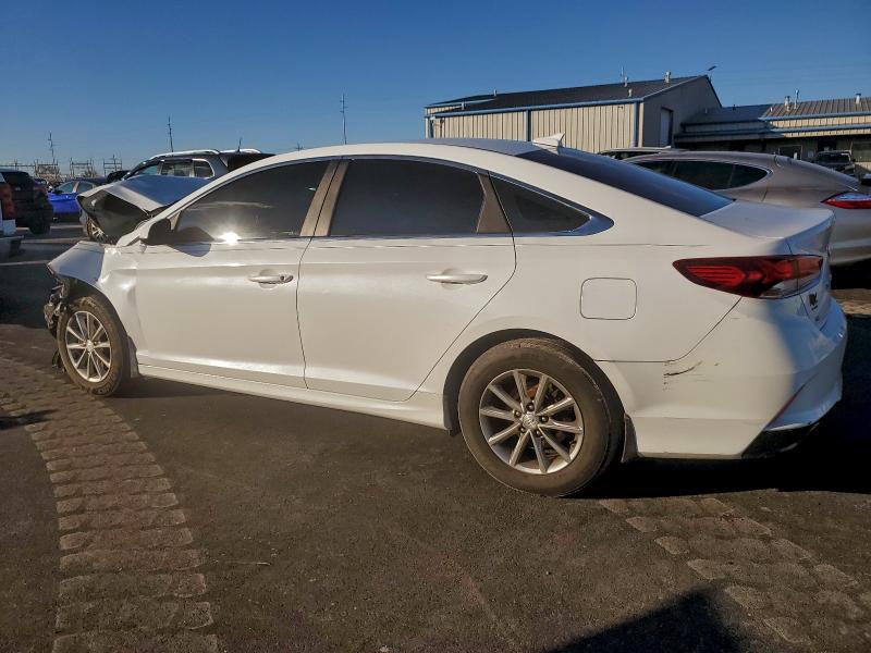 Photo 2 from auction – 2019 HYUNDAI SONATA with VIN 5NPE24AF4KH749111