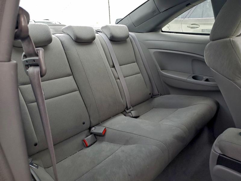 Photo 10 from auction – 2008 HONDA CIVIC EX with VIN 2HGFG12808H548653