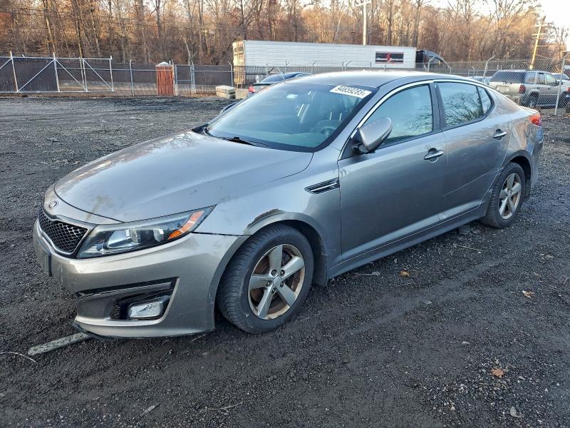 KIA OPTIMA LX 2015 with VIN 5XXGM4A70FG472292 - Photo from auction