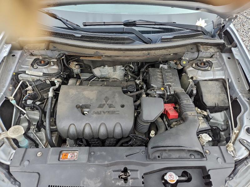 Photo 12 from auction – 2015 MITSUBISHI OUTLANDER with VIN JA4AZ3A35FZ001213