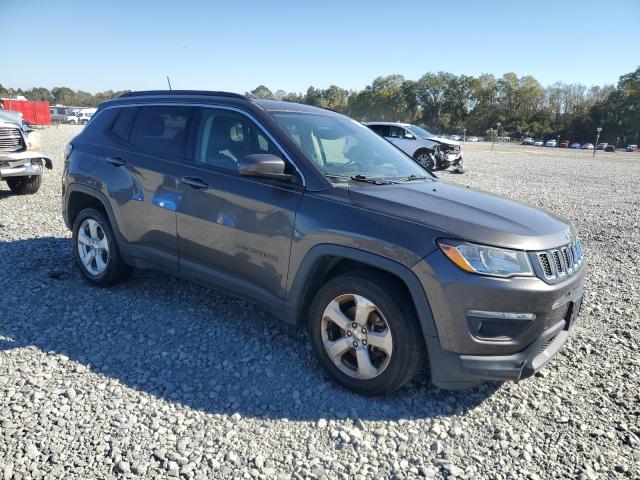 Foto 4 de la subasta – 2018 JEEP COMPASS LA con VIN 3C4NJCBB8JT194932