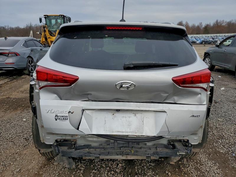 Photo 6 from auction – 2016 HYUNDAI TUCSON LIM with VIN KM8J3CA49GU135281