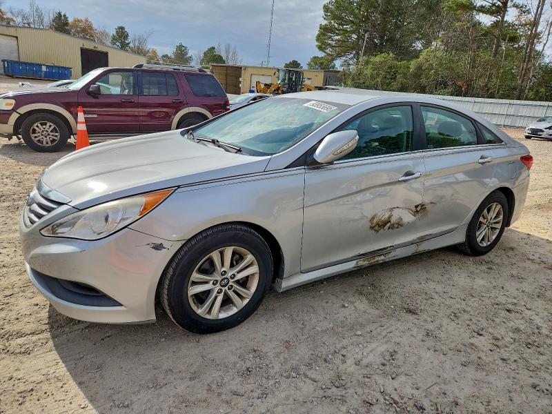 HYUNDAI SONATA GLS 2014 with VIN 5NPEB4AC9EH905783 - Photo from auction
