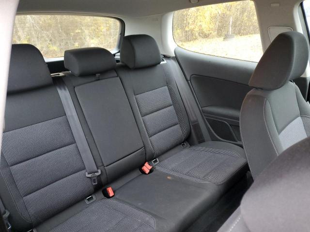 Photo 11 from auction – 2012 VOLKSWAGEN GOLF with VIN WVWAB7AJ7CW230912