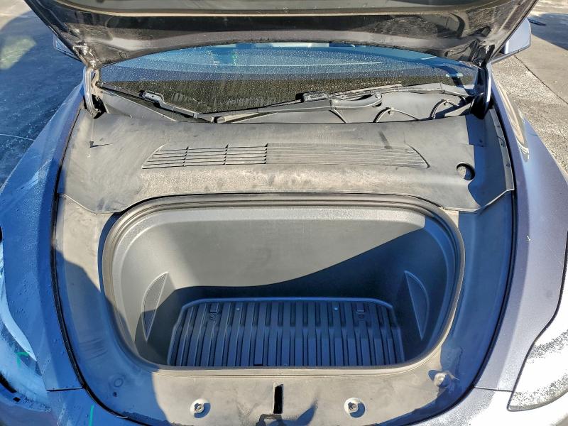 Photo 11 from auction – 2020 TESLA MODEL Y with VIN 5YJYGDEEXLF053885