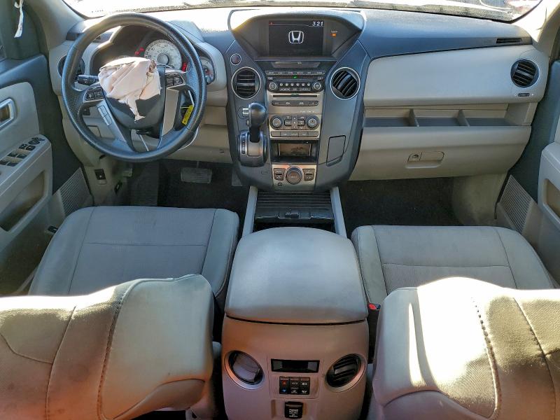 Photo 8 from auction – 2015 HONDA PILOT SE with VIN 5FNYF3H30FB030255