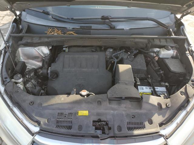 Photo 12 from auction – 2016 TOYOTA HIGHLANDER with VIN 5TDYKRFH6GS141967