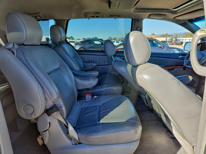 Photo 11 from auction – 2007 TOYOTA SIENNA XLE with VIN 5TDBK22CX7S006367