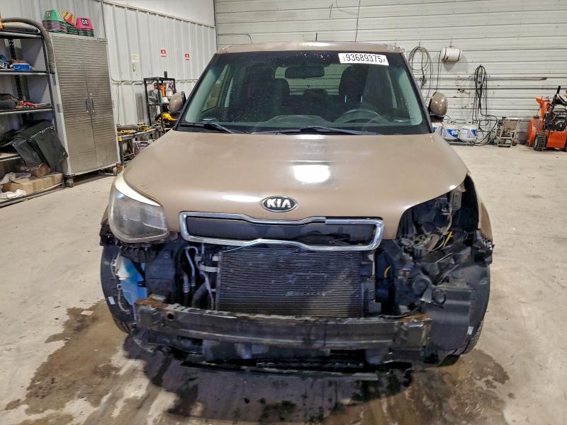 Photo 5 from auction – 2015 KIA SOUL with VIN KNDJN2A24F7227516