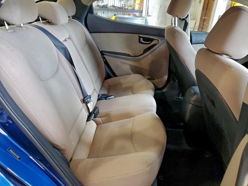 Photo 10 from auction – 2016 HYUNDAI ELANTRA SE with VIN 5NPDH4AE4GH712942