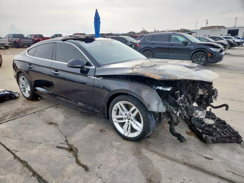 Photo 4 from auction – 2019 AUDI A5 PREMIUM with VIN WAUANCF51KA022402