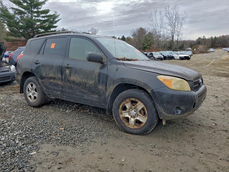 Zdjęcie 4 z aukcji – 2006 TOYOTA RAV4 z VIN JTMBD33V265012202