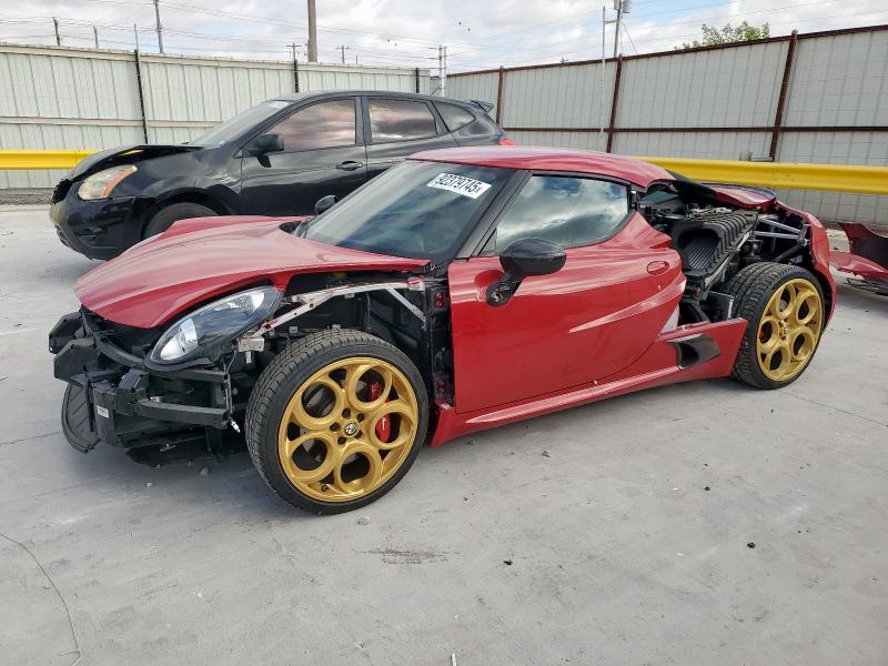 2015 ALFA ROMEO 4C LAUNCH