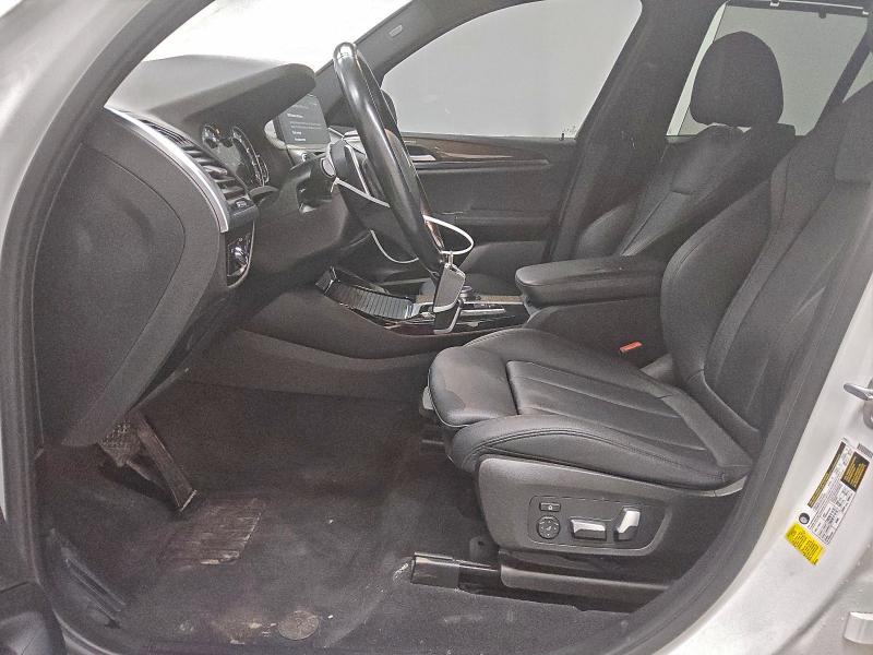 Photo 7 from auction – 2019 BMW X3 SDRIVE3 with VIN 5UXTR7C50KLE98447