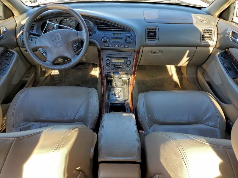 Photo 8 from auction – 2000 ACURA 3.2TL with VIN 19UUA5661YA056043