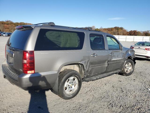 Photo 3 from auction – 2007 CHEVROLET SUBURBAN K with VIN 1GNFK16357J196475