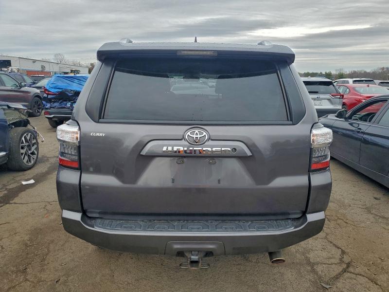 Photo 6 from auction – 2016 TOYOTA 4RUNNER SR with VIN JTEBU5JR1G5403114