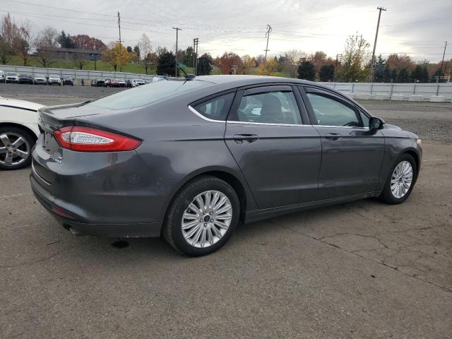 Photo 3 from auction – 2016 FORD FUSION SE with VIN 3FA6P0LU1GR316415