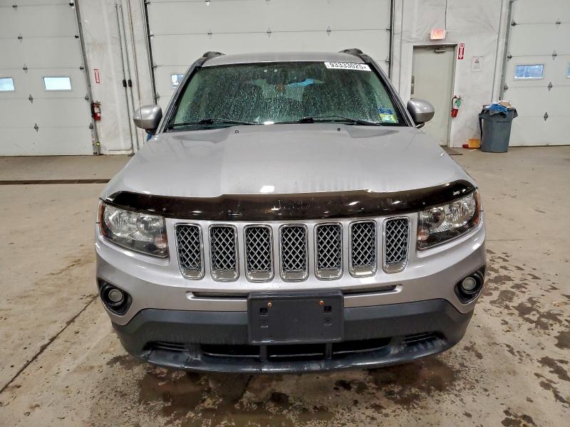 Photo 5 from auction – 2015 JEEP COMPASS LA with VIN 1C4NJDEB2FD163044
