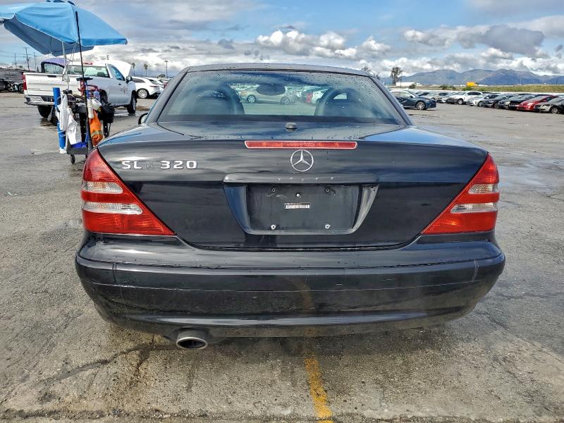 Photo 6 from auction – 2003 MERCEDES-BENZ SLK with VIN WDBKK65F03F290288