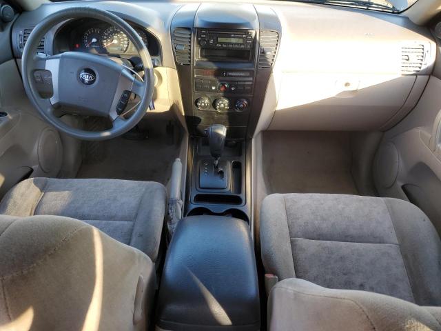 Photo 8 from auction – 2005 KIA SORENTO EX with VIN KNDJC733855439774