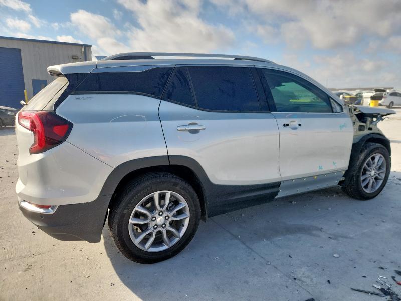 Photo 3 from auction – 2022 GMC TERRAIN SL with VIN 3GKALPEV2NL119966