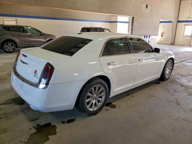 Photo 3 from auction – 2013 CHRYSLER 300C with VIN 2C3CCAEG8DH606541