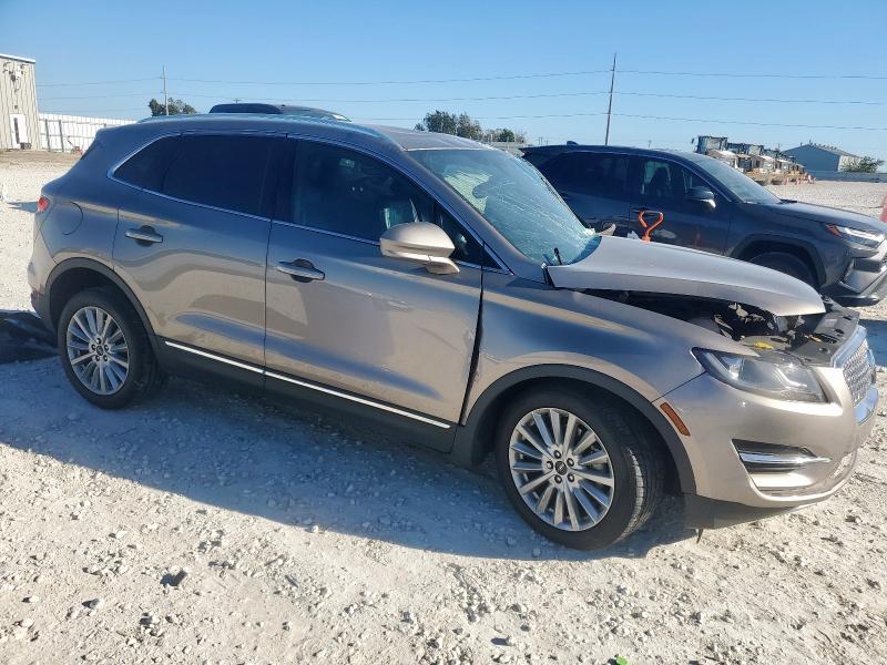 Photo 4 from auction – 2019 LINCOLN MKC with VIN 5LMCJ1C99KUL53030