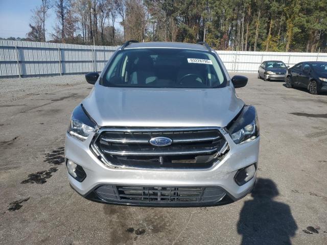 Photo 5 from auction – 2019 FORD ESCAPE SE with VIN 1FMCU9GD9KUB09692