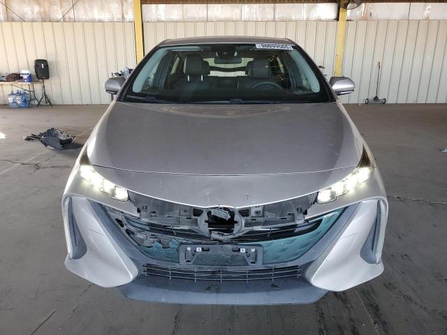 Photo 5 from auction – 2017 TOYOTA PRIUS PRIM with VIN JTDKARFP9H3014956