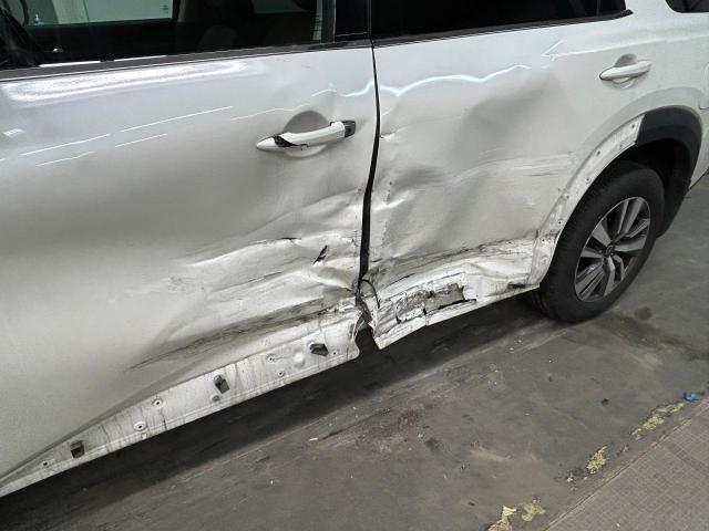 Photo 13 from auction – 2022 NISSAN PATHFINDER with VIN 5N1DR3CC1NC263646