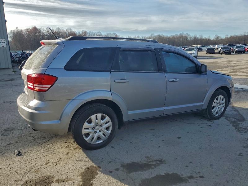 Photo 3 from auction – 2017 DODGE JOURNEY SE with VIN 3C4PDCAB1HT504995