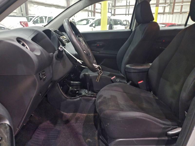 Photo 7 from auction – 2010 TOYOTA SCION XD with VIN JTKKU4B40A1001528
