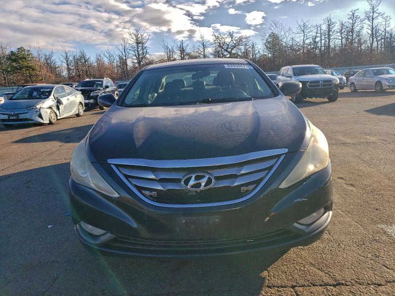 Photo 5 from auction – 2011 HYUNDAI SONATA SE with VIN 5NPEC4AC3BH251209