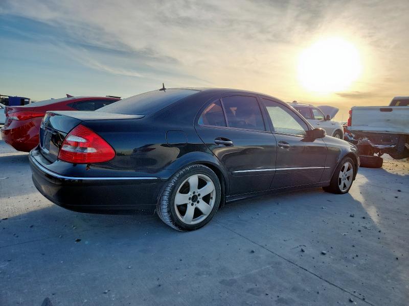 Photo 3 from auction – 2004 MERCEDES-BENZ E 320 with VIN WDBUF65J24A505394