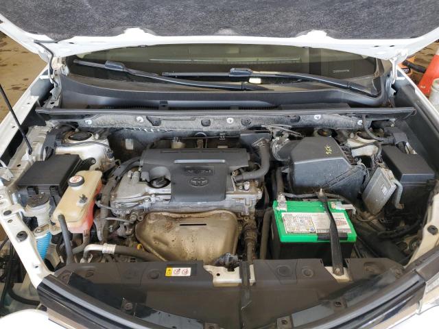Photo 12 from auction – 2018 TOYOTA RAV4 LE with VIN JTMBFREV7JD251592