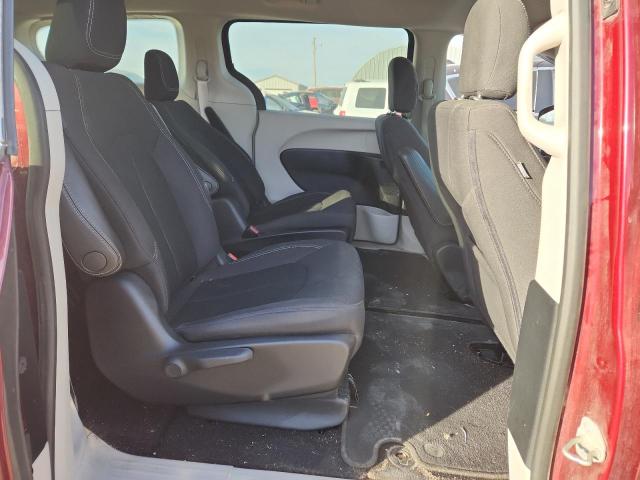 Photo 11 from auction – 2020 CHRYSLER VOYAGER LX with VIN 2C4RC1CG0LR111493