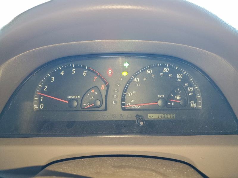Photo 9 from auction – 2004 TOYOTA CAMRY LE with VIN 4T1BE32K34U291856